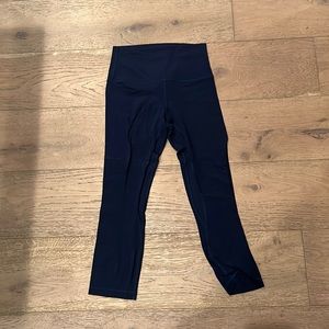 lululemon navy align crop 21’
